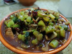 -玲玲米粉·新疆现炒米粉(大十字总店)