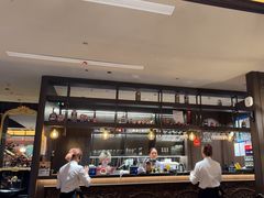 -俄士厨房(环球港店)