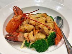 -万龙洲海鲜(大兴绿地缤纷城店)