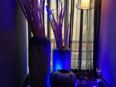 走廊-马仕玖煲·融合菜·酥不腻烤鸭(人大店)