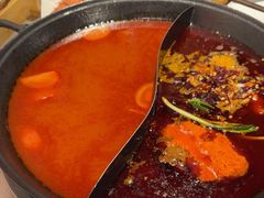 -鹿鸣山草本茶香火锅(园西路店)