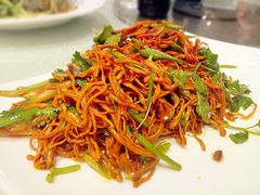 -八府香鸭·啫啫煲(华山路店)