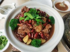 -墨脱石锅椰子鸡•香草鸭•东山羊(大东海店)