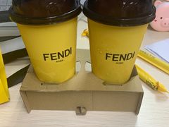 -喜茶(深圳万象城黑金店)