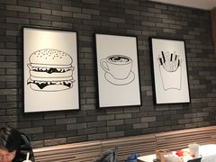大堂-麦当劳(健德桥得来速店)