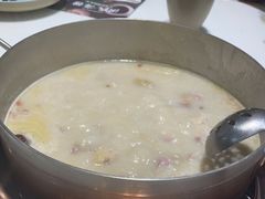 -洪氏嗨捞·猪肚鸡火锅(阳光天地店)