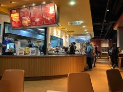 -The Habit Burger Grill 哈比特汉堡(复兴soho店)