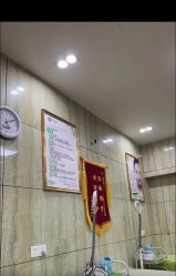 -苗医生专业祛痘·皮肤管理