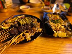 -乔岩保应烧烤店