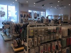 -hotwind热风(丽影广场店)