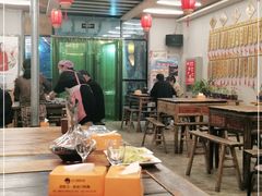 大堂-沙洲胡杨焖饼