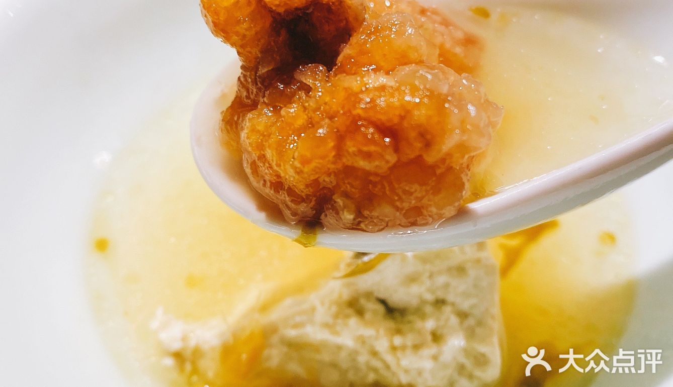 四川火锅的新晋流量｜吼堂首店