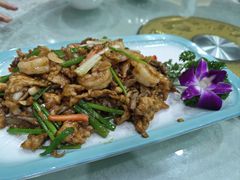 -六和聚传统烤鸭.天津菜(和平店)