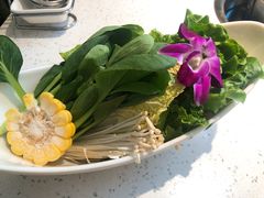 蔬菜大拼盘-三人行骨头王火锅(长寿店)