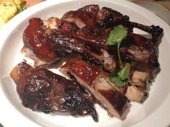骨头有味道的酱鸭-佬肥猫(国华广场店)