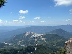 -罗田薄刀峰风景区