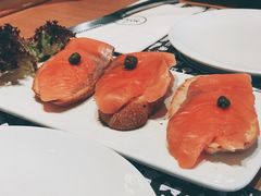 布斯加达三文鱼头盘-MYLK意式小厨(熙地港店)