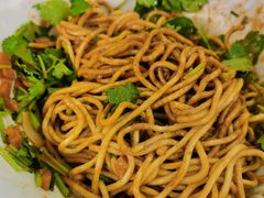 -王拐拐热干面·武汉三鲜豆皮(徐家汇店)