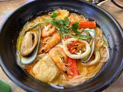 -圣罗兰叻沙茶餐厅(金峰路店)