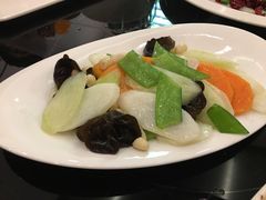 -蜀遇素兰中国菜