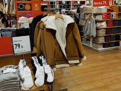 -优衣库(广州番禺万达广场店)