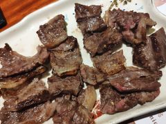 -肉魁屋·烧肉·烧鸟·酒场(高新店)