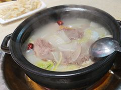 -九寨特色牦牛肉汤锅 羊肉汤锅