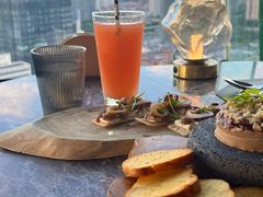 -Hi City·城市之巅