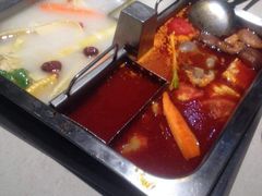 -海底捞火锅鲜切牛肉主题店(长寿路店)