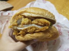 麦辣鸡腿堡-麦当劳(合肥之心城店)