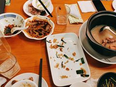 -莲餐厅·湖北菜·潜江小龙虾店(愚园路店)