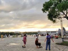 -丹水桥地锅鱼·翘嘴鲌·地方特色全鱼宴(丹江口大坝店)