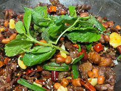 干锅牛肉肥肠-干老庆贵州留一手烤鱼·地摊火锅(财经大学店)