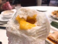 奶皇流沙包-御宝轩(益丰·外滩源店)