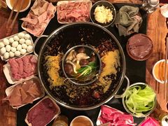 -邓莽子老火锅(中兴路总店)