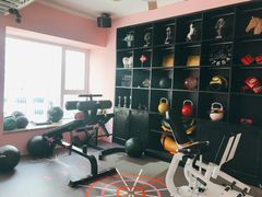 -简·无界健身工作室·运动康复·体态(石厦店)