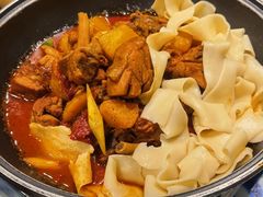 大盘鸡拌面-撒拉花儿·新疆菜·清真(太阳宫店)