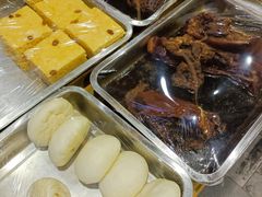 猪肉大葱包子-华天二友居肉饼(宫门口店)