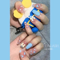 -吉吉靓甲美睫