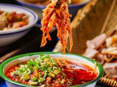 -马路边边串串香(延庆环球新意广场店)