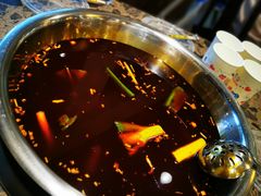 全红味锅底-肖肖酸萝卜鱼火锅(总店)