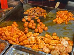 -正宁路小吃夜市