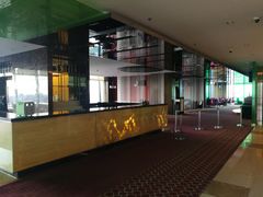 -上海龙之梦万丽酒店