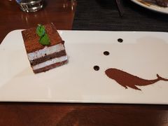 -GreyWhale灰鲸餐厅(武汉国际广场店)