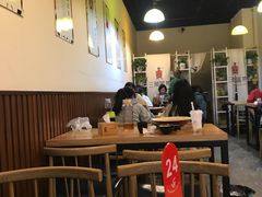 大堂-三顾冒菜·麻辣烫(万达店)