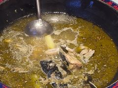 -何师傅美蛙鱼头(汉街店)