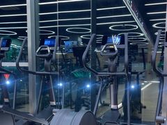 -Z&B Fitness Studio·Gym(前滩L+PLAZA店)