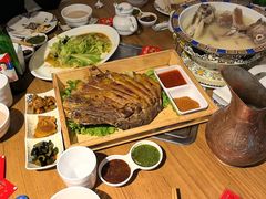 -蒙亨·手把肉·蒙古包文化主题餐厅(天恒广场店)