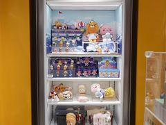 -泡泡玛特POPMART(杭州乐堤港店)
