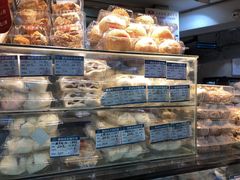 -白玉兰食品(汇联商厦店)